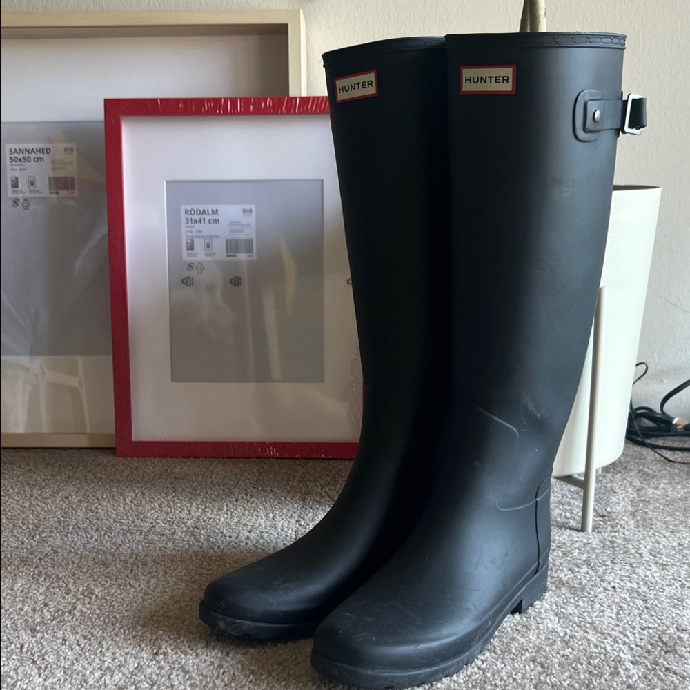 Hunter Matte Black Knee-High Refined Rain Boots